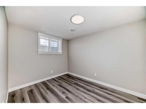 232 Manora Crescent Ne, Calgary, AB - Indoor Photo Showing Other Room