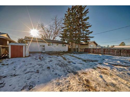 232 Manora Crescent Ne, Calgary, AB - Outdoor