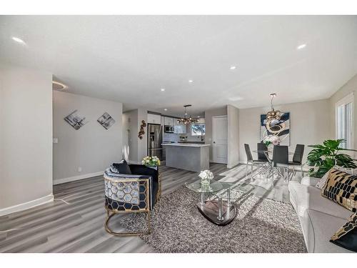 232 Manora Crescent Ne, Calgary, AB - Indoor Photo Showing Living Room