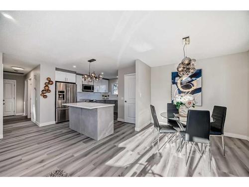 232 Manora Crescent Ne, Calgary, AB - Indoor