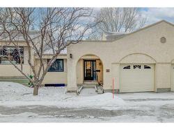 72 Sandarac Circle NW Calgary, AB T3K 3G7