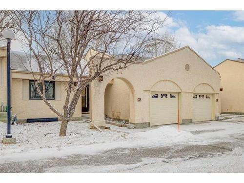 72 Sandarac Circle Nw, Calgary, AB - Outdoor