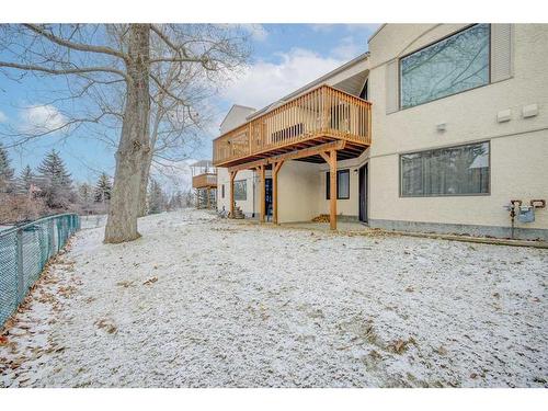 72 Sandarac Circle Nw, Calgary, AB - Outdoor