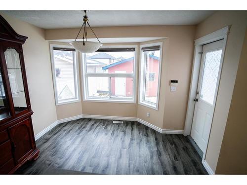 3 Saddlemont Close Ne, Calgary, AB - Indoor Photo Showing Other Room