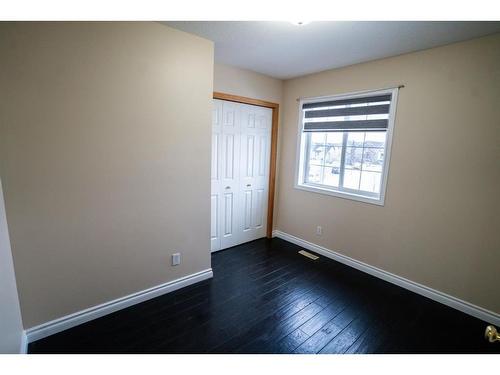 3 Saddlemont Close Ne, Calgary, AB - Indoor Photo Showing Other Room