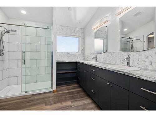 1721 Harrison Street, Crossfield, AB - Indoor Photo Showing Bathroom