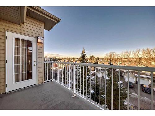 405-2000 Applevillage Court Se, Calgary, AB - Outdoor With Exterior