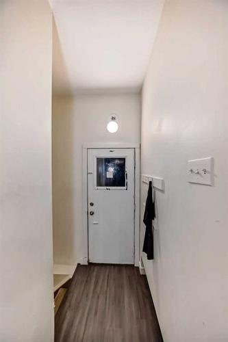 184 Castlebrook Drive Ne, Calgary, AB - Indoor Photo Showing Other Room