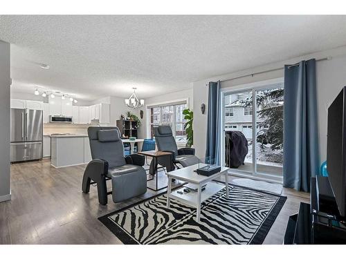 1102-7171 Coach Hill Road Sw, Calgary, AB - Indoor