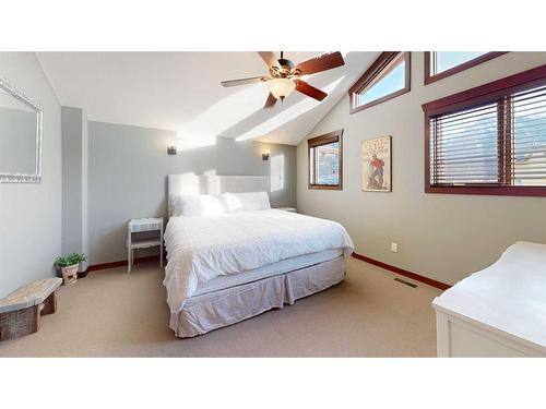 614 8Th Avenue Sw, Canmore, AB - Indoor Photo Showing Bedroom