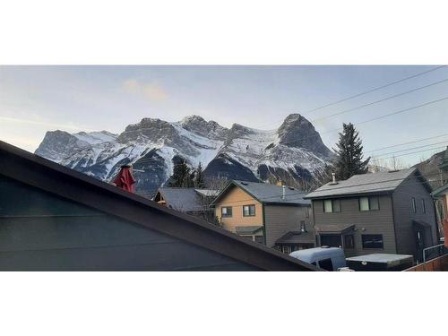 614 8Th Avenue Sw, Canmore, AB - Outdoor