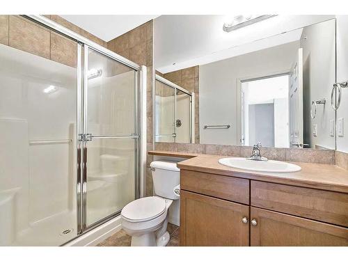 3401-92 Crystal Shores Road, Okotoks, AB - Indoor Photo Showing Bathroom