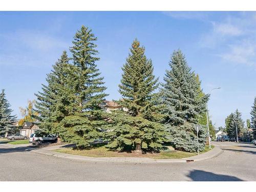 26 Shawbrooke Close Sw, Calgary, AB - Outdoor