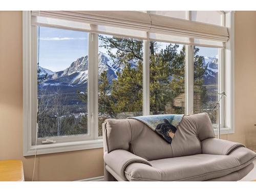 303-3 Aspen Glen, Canmore, AB - Indoor