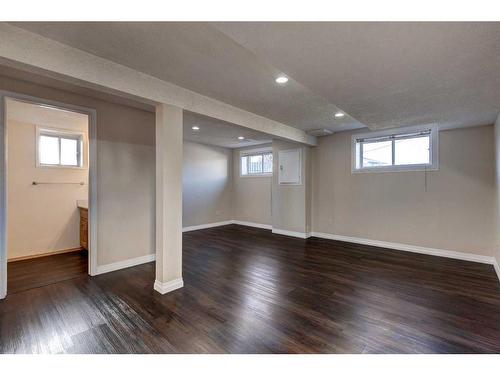 27 Castleridge Road Ne, Calgary, AB - Indoor Photo Showing Basement