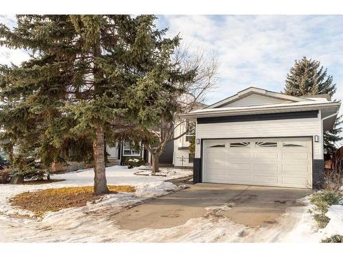 212 Riverstone Place Se, Calgary, AB - Outdoor