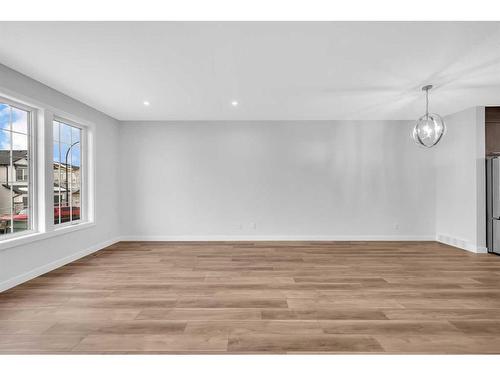 118 Versant View Sw, Calgary, AB - Indoor Photo Showing Other Room