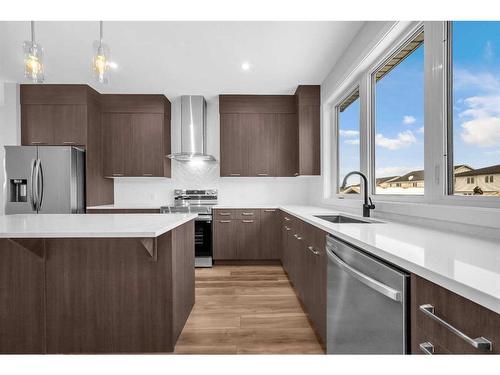 118 Versant View Sw, Calgary, AB - Indoor Photo Showing Kitchen With Upgraded Kitchen