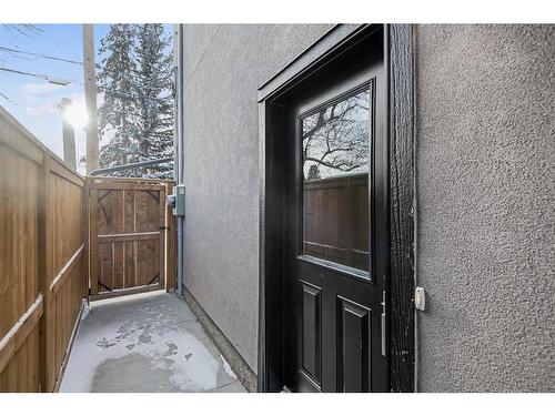 445 23 Avenue Ne, Calgary, AB - Outdoor With Exterior