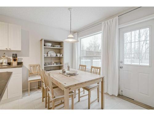 238 Citadel Meadow Grove Nw, Calgary, AB - Indoor Photo Showing Dining Room