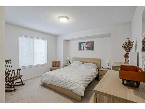 238 Citadel Meadow Grove Nw, Calgary, AB - Indoor Photo Showing Bedroom