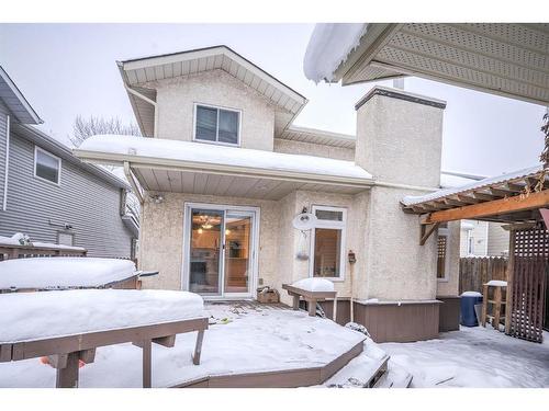 55 Erin Crescent Se, Calgary, AB - Outdoor