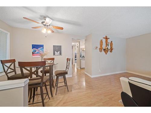 55 Erin Crescent Se, Calgary, AB - Indoor Photo Showing Dining Room