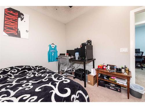 115 Savanna Parade Ne, Calgary, AB - Indoor Photo Showing Bedroom