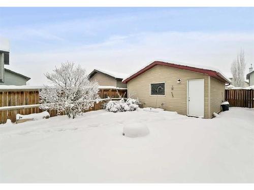 62 Cranberry Close Se, Calgary, AB - Outdoor With Exterior