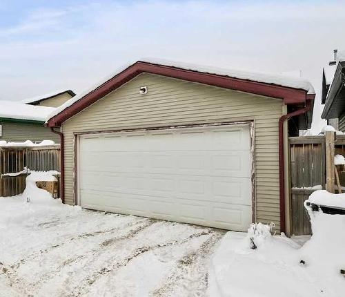 62 Cranberry Close Se, Calgary, AB - Outdoor With Exterior