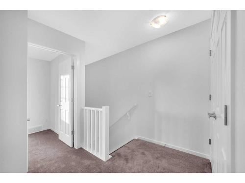 800 Windbury Street, Airdrie, AB - Indoor Photo Showing Other Room