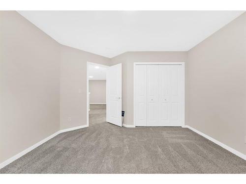 309 Corner Glen Way Ne, Calgary, AB - Indoor Photo Showing Bathroom