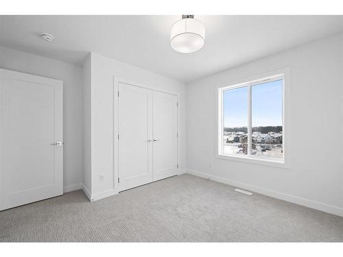 6 Crimson Ridge Cove Nw, Calgary, AB - Indoor Photo Showing Other Room