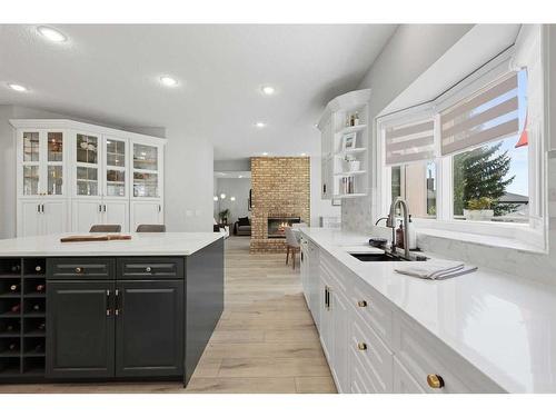 145 Candle Place Sw, Calgary, AB - Indoor Photo Showing Kitchen