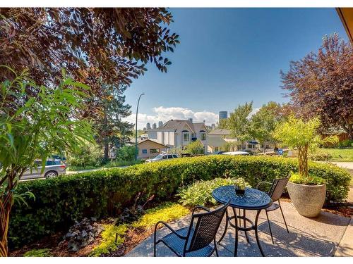 954 Drury Avenue Ne, Calgary, AB - Outdoor