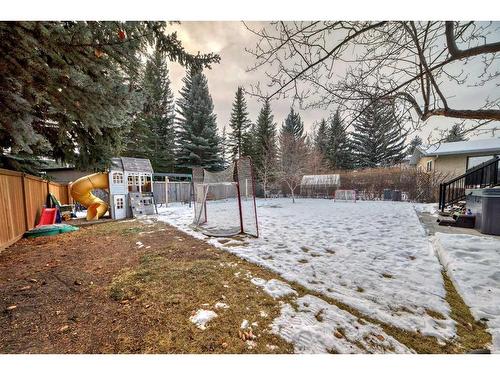 4179 Varsity Road Nw, Calgary, AB - Outdoor