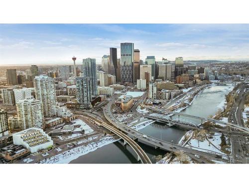 405-830 Centre Avenue Ne, Calgary, AB - Outdoor With View