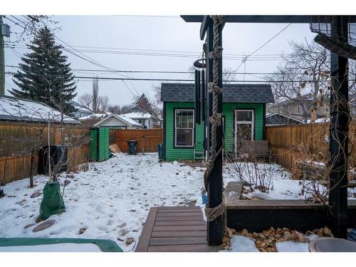 227 10A Street Nw, Calgary, AB - Outdoor