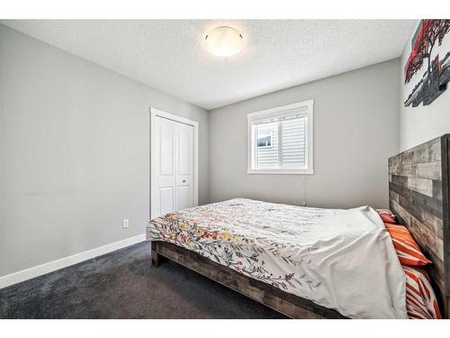 73 Legacy Glen Street Se, Calgary, AB - Indoor Photo Showing Bedroom