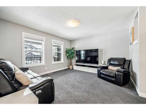 73 Legacy Glen Street Se, Calgary, AB - Indoor Photo Showing Living Room