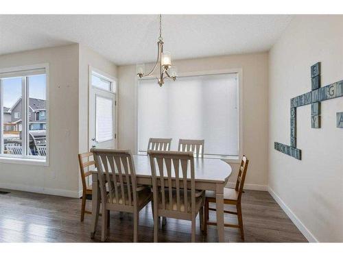 356 Bayview Way Sw, Airdrie, AB - Indoor Photo Showing Dining Room