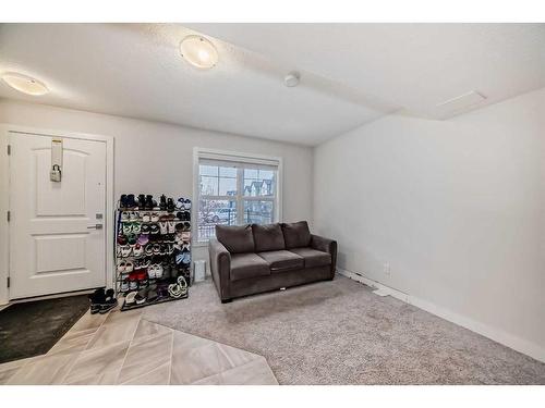 55 Evanscrest Court Nw, Calgary, AB - Indoor