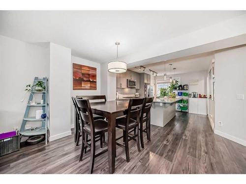 55 Evanscrest Court Nw, Calgary, AB - Indoor Photo Showing Dining Room