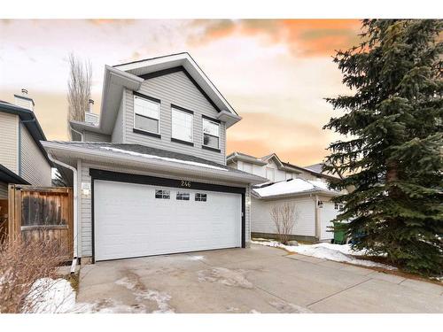 246 Bridelwood Court Sw, Calgary, AB - Outdoor