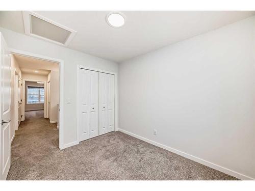 123 Creekstone Drive, Calgary, AB - Indoor Photo Showing Other Room