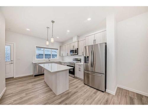 123 Creekstone Drive, Calgary, AB - Indoor Photo Showing Kitchen With Stainless Steel Kitchen With Upgraded Kitchen