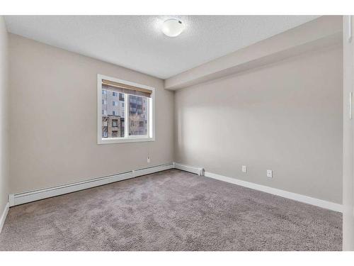 201-195 Kincora Glen Road Nw, Calgary, AB - Indoor Photo Showing Other Room