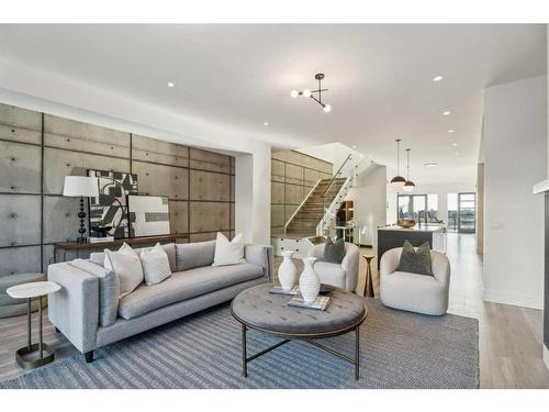 2036 30 Avenue Sw, Calgary, AB - Indoor Photo Showing Living Room