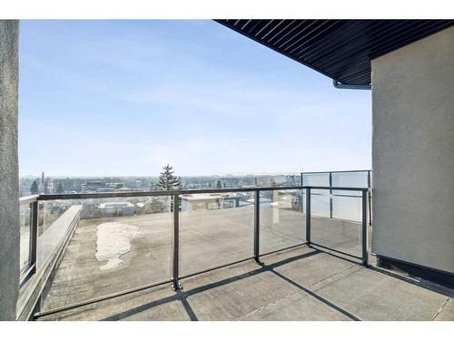 2036 30 Avenue Sw, Calgary, AB - Outdoor With Balcony With View