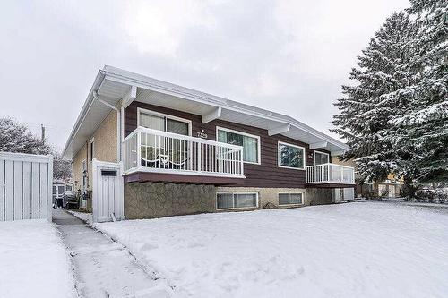 7331 Huntertown Crescent Nw, Calgary, AB - Outdoor